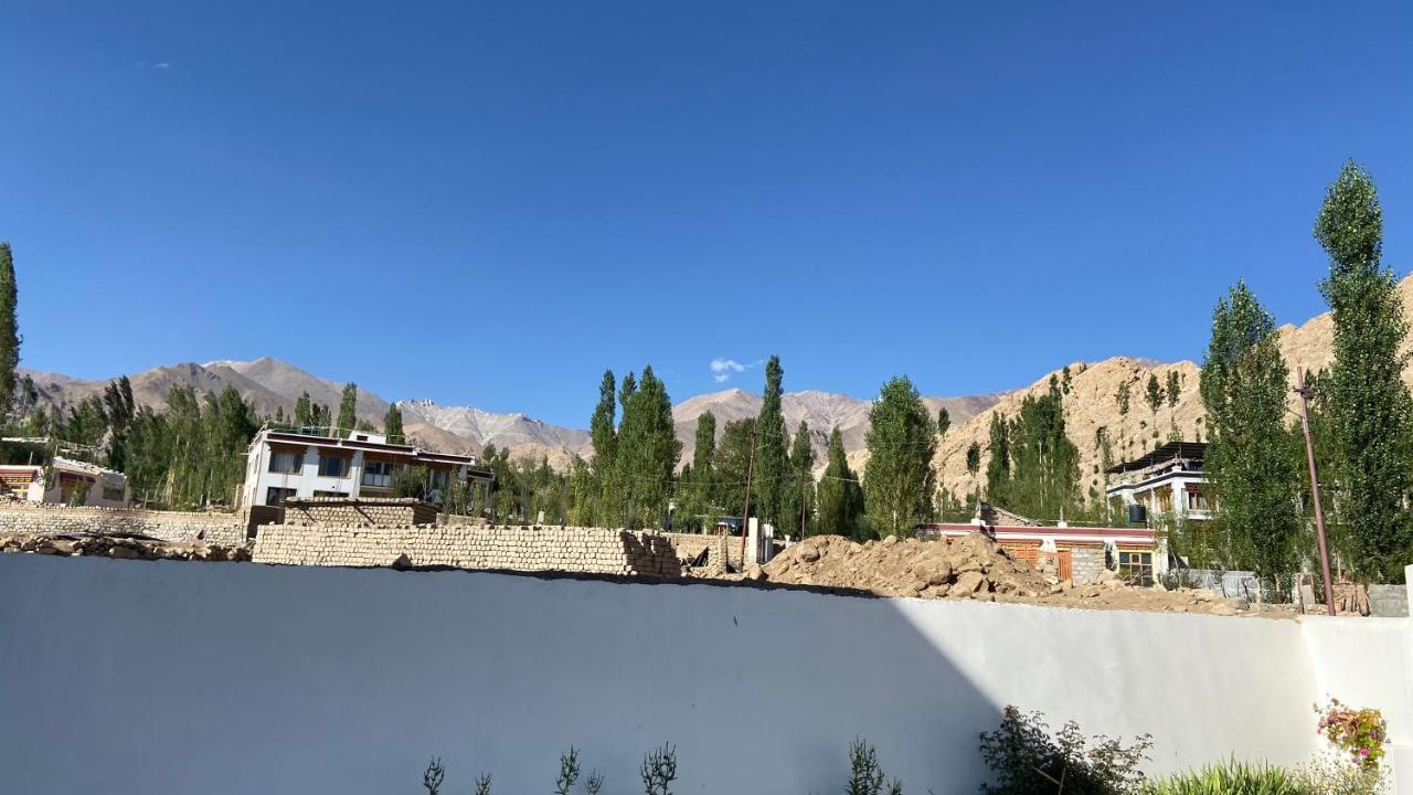 Hotel de borgo Leh Exterior foto